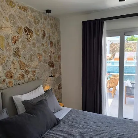 Valantina's & Mannouel Luxury *