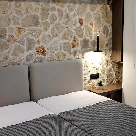 Valantina's & Mannouel Luxury *