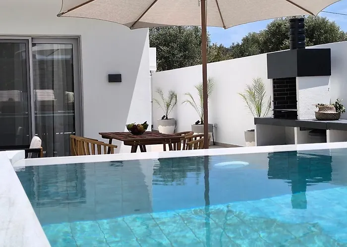 Valantina's & Mannouel Luxury فيلة