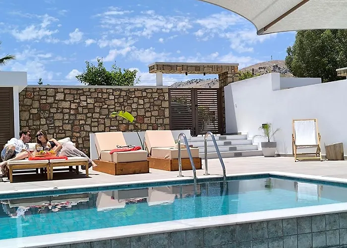 Valantina's & Mannouel Luxury لاردوس