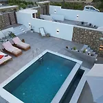 Valantina's & Mannouel Luxury וילה