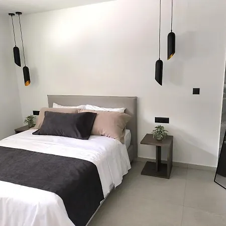 Villa Valantina's & Mannouel Luxury