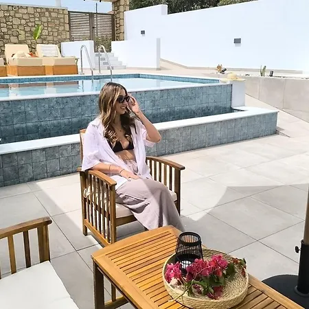 Valantina's & Mannouel Luxury *