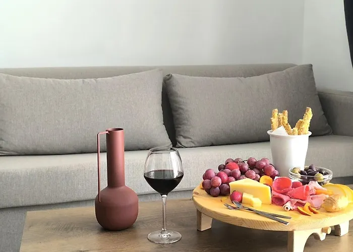 Valantina's & Mannouel Luxury Вилла *