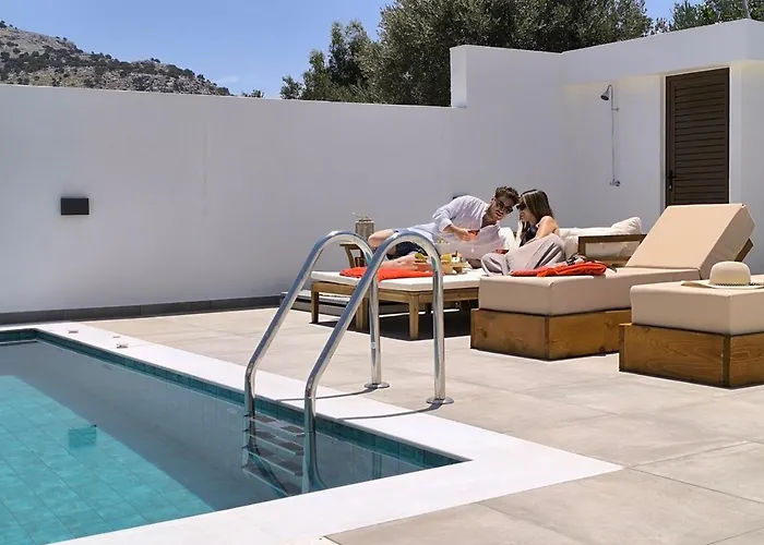 Valantina's & Mannouel Luxury