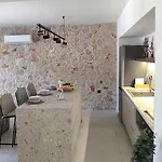 Valantina's & Mannouel Luxury
