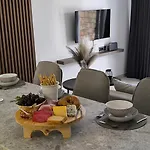 Valantina's & Mannouel Luxury Villa