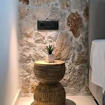 Villa Valantina's & Mannouel Luxury *