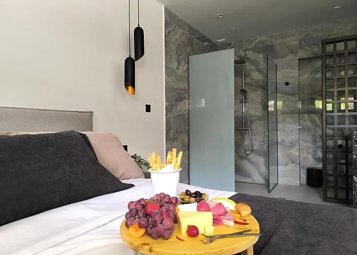 Valantina's & Mannouel Luxury *