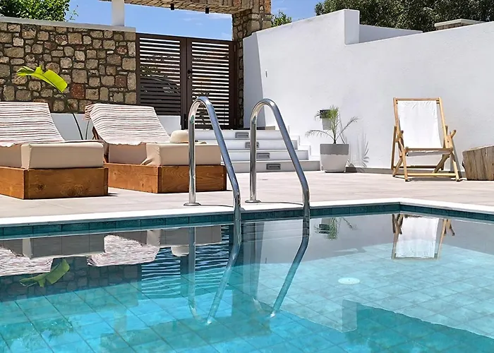 Valantina's & Mannouel Luxury Villa Lardos